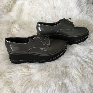 Stuart Weitzman Pikekent Shoes